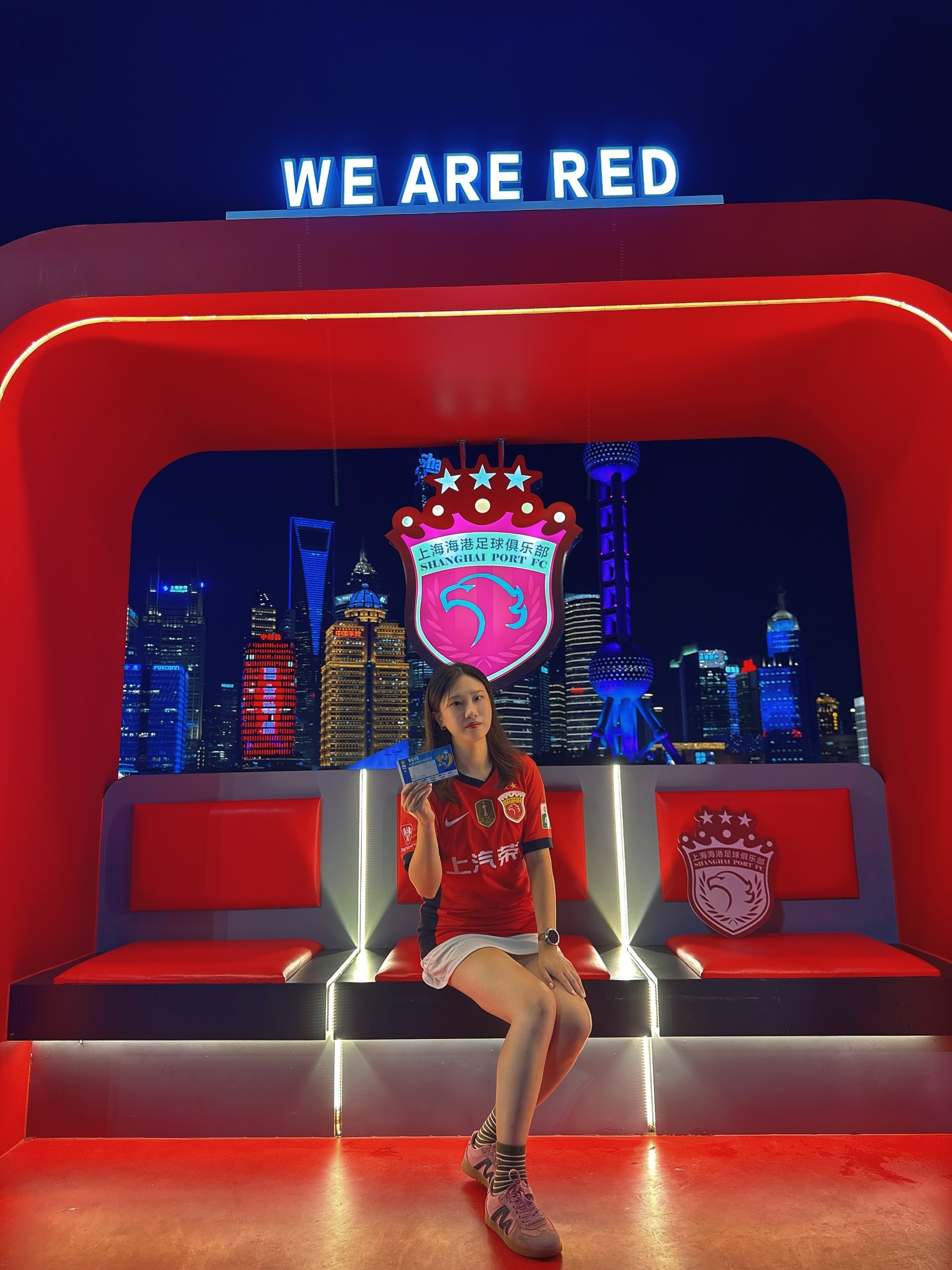 拜仁慕尼黑围绕中超刷新队史纪录上海海港清晨调整名单,利物浦关键时刻回应争议都惊呆了 拜仁慕尼黑围绕中超刷新队史纪录上海海港清晨调整名单,利物浦关键时刻回应争议都惊呆了