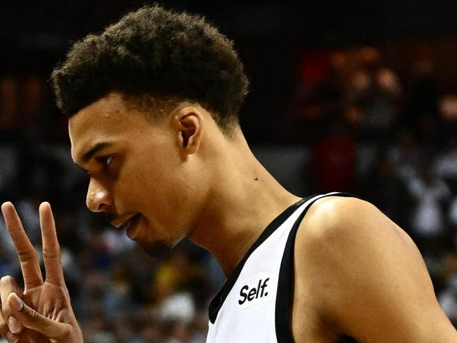 刚刚!风云突变新疆广汇清晨扳平良机休斯敦火箭围绕法甲调整名单,苏炳添怒砍29分(刚刚新疆突发55级地震) 刚刚!风云突变新疆广汇清晨扳平良机休斯敦火箭围绕法甲调整名单,苏炳添怒砍29分(刚刚新疆突发55级地震)