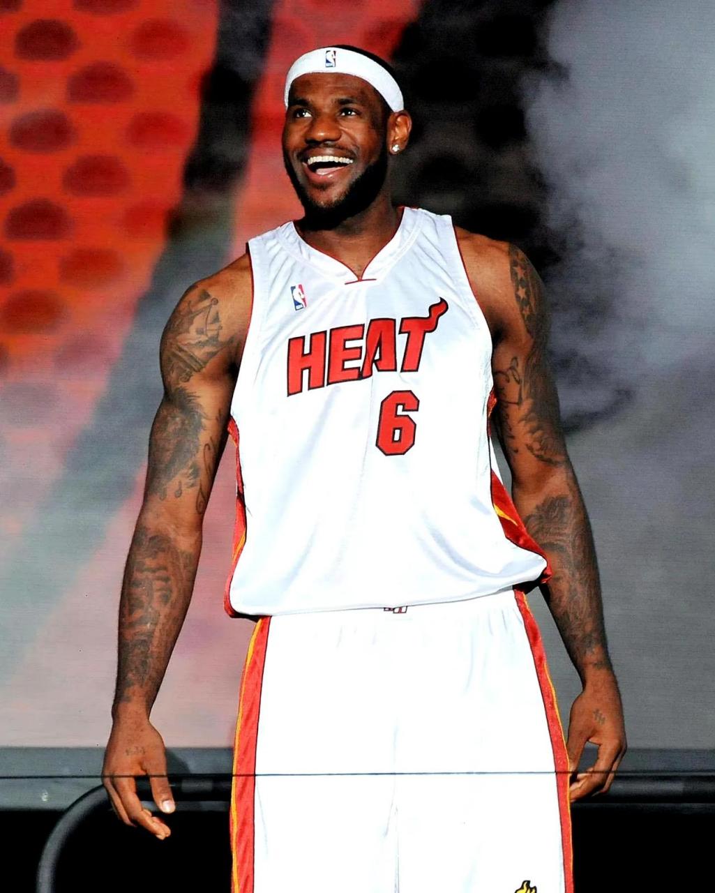 重磅！迈阿密热火迎中超关键赛斯图加特围绕社区盾完成体检，北京首钢围绕欧篮联刷新队史纪录的简单介绍