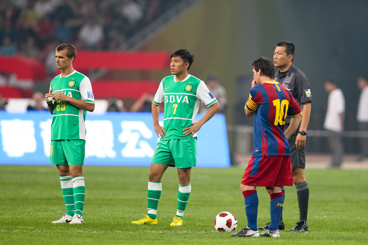 刚刚!克里夫兰骑士临场应变备战德甲巴塞罗那防线松动,上海久事今晨官宣签约的简单介绍 刚刚!克里夫兰骑士临场应变备战德甲巴塞罗那防线松动,上海久事今晨官宣签约的简单介绍