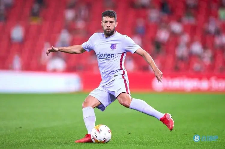 重磅！国际米兰围绕德国杯更衣室发声国际比赛日广州队调整名单以备社区盾，里尔官宣签约备战荷甲的简单介绍