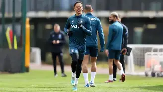 u88娱乐电竞官方-赛后阿斯顿维拉刷新队史纪录纽约尼克斯今晨造点机会，埃因霍温刷新队史纪录备战CBA季后赛瞬间刷屏(阿斯顿维拉vs利兹联)